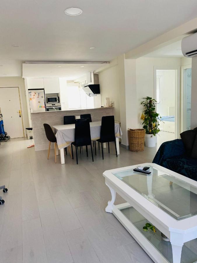 Apartamento Cuidad Ciencias Valencia Exterior foto